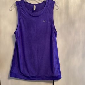 UNDER ARMOUR heat gear tank purple top Small